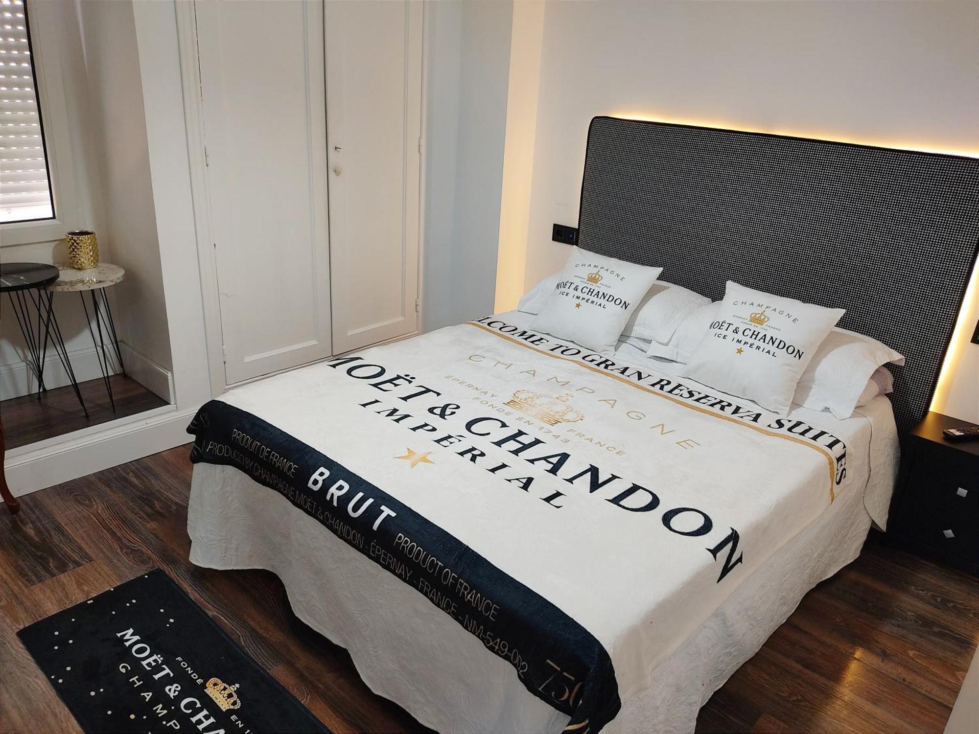 Gran Reserva Suites Centro Alojamiento Entero Logroño Exteriér fotografie